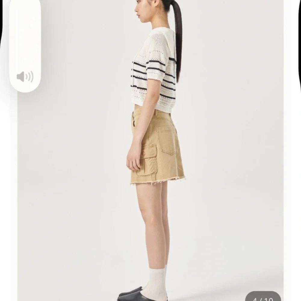 Fray Beige Denim Mini Skirt Cargo Pockets Casual Closet Staple Fringe Size M‎